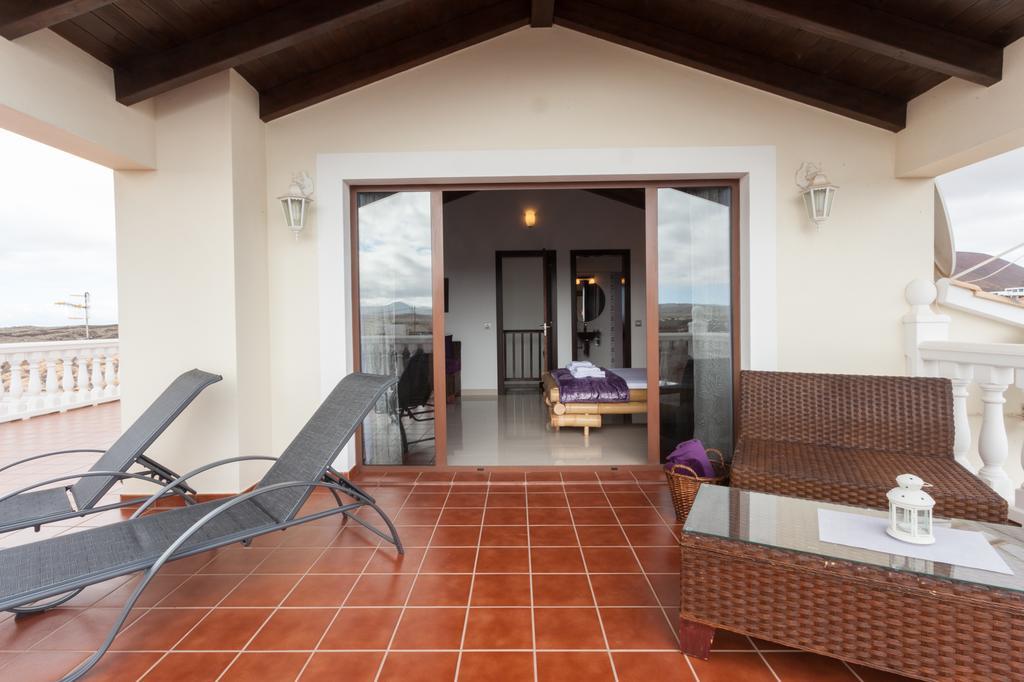 The Fit Retreat Hotell Lajares Exteriör bild